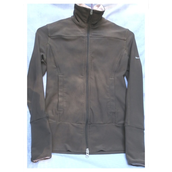 Nike Dri fit running jacket - Picture 1 of 6